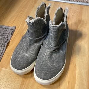 Womens casual booties